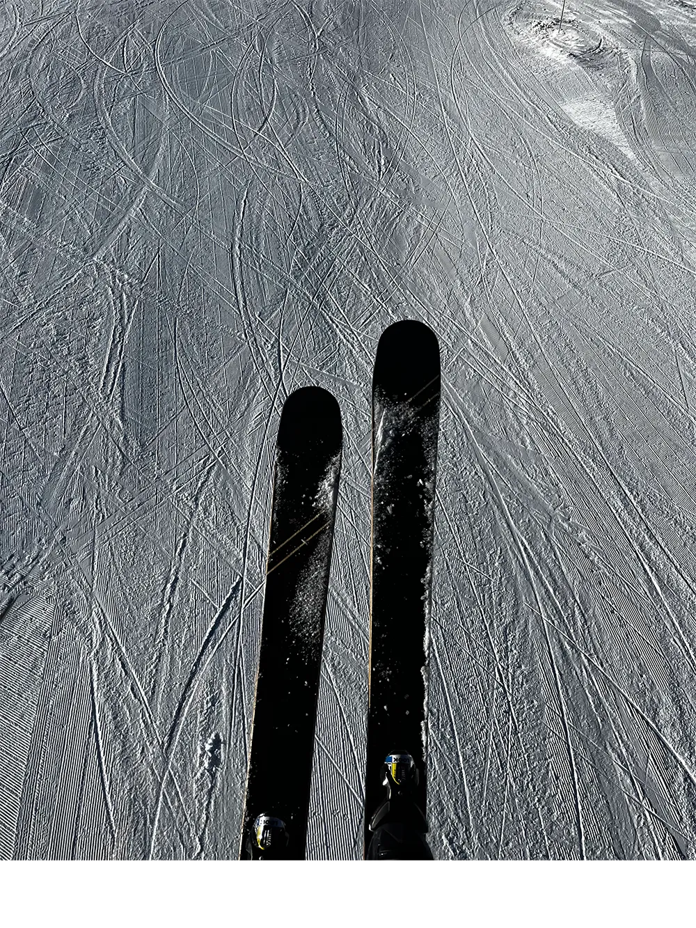Skis over snow